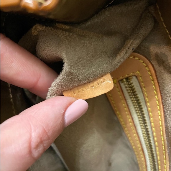 Louis Vuitton bag - Picture 4 of 10